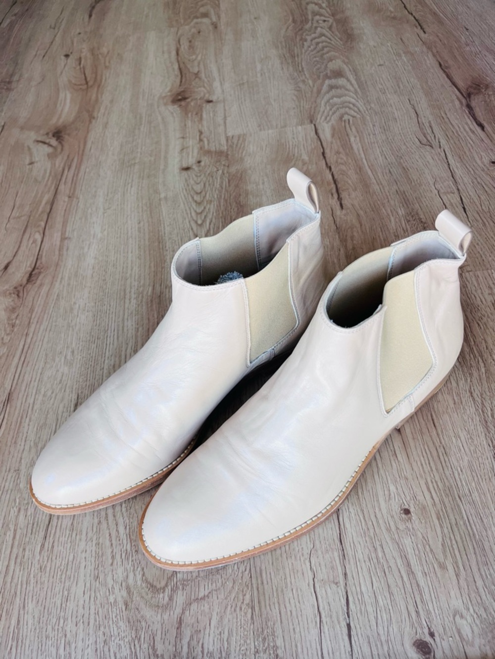 Jenni Kayne Tan Leather Chelsea Boots Size 40 US 9 Italy Minimal Luxury